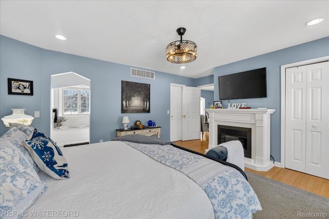 12687 Scott Road, Springfield Charter Township, MI 48350