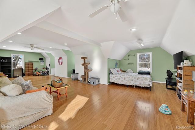 12687 Scott Road, Springfield Charter Township, MI 48350