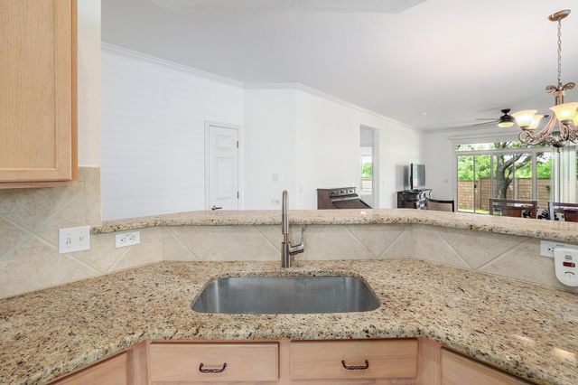 231 Bonham LOOP, Georgetown, TX 78633