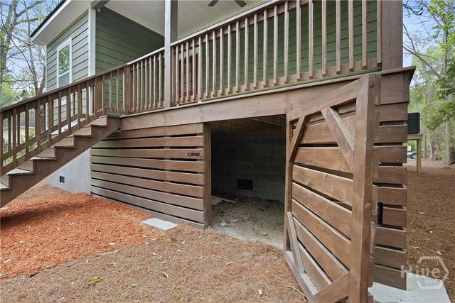 2010 Packard Avenue, Savannah, GA 31405