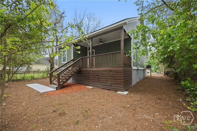 2010 Packard Avenue, Savannah, GA 31405