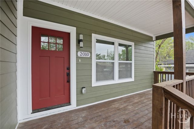 2010 Packard Avenue, Savannah, GA 31405