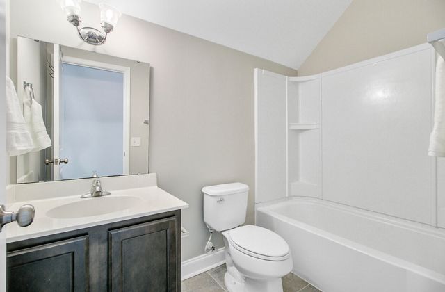 102 Green Grass Road, Summerville, SC 29483