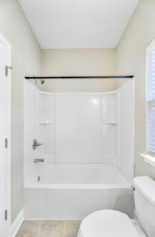 102 Green Grass Road, Summerville, SC 29483