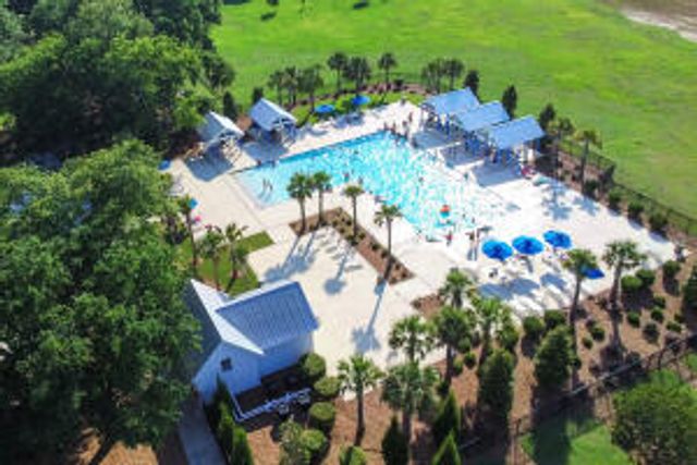 102 Green Grass Road, Summerville, SC 29483