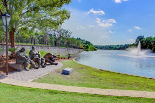 102 Green Grass Road, Summerville, SC 29483