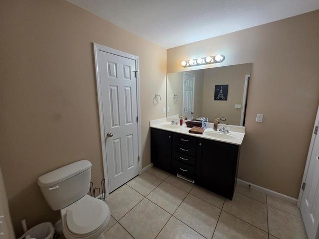 189 Foxfire Rd, Paris, TN 38242