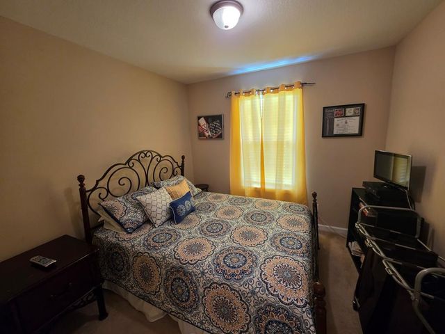 189 Foxfire Rd, Paris, TN 38242