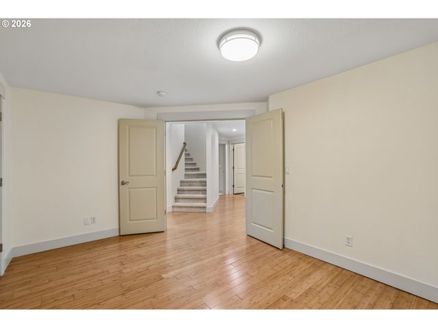 1727 Nw OGDEN St, Camas, WA 98607