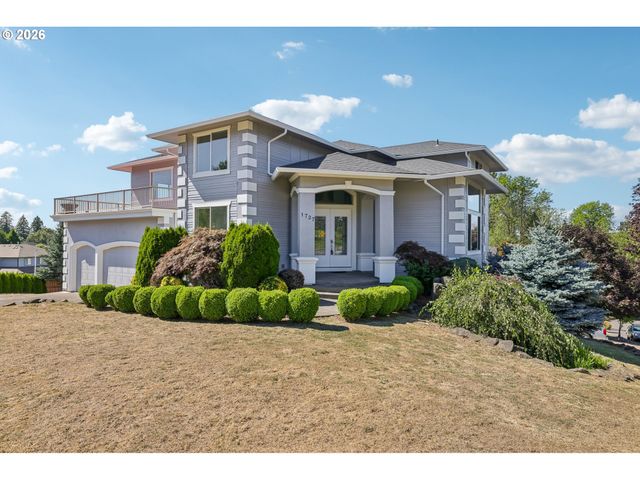 1727 Nw OGDEN St, Camas, WA 98607