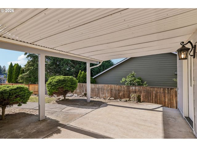 1727 Nw OGDEN St, Camas, WA 98607