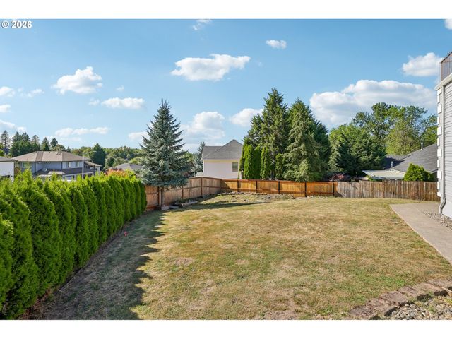 1727 Nw OGDEN St, Camas, WA 98607