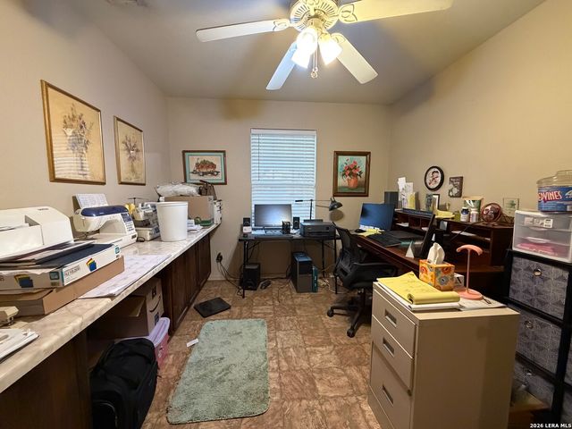 905 Peach, Jourdanton, TX 78026