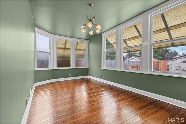 5021 Alabama Avenue, St Louis, MO 63111