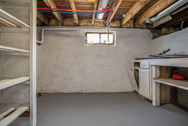 127 W Argyle Street, Jackson, MI 49202