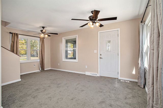 127 W Argyle Street, Jackson, MI 49202