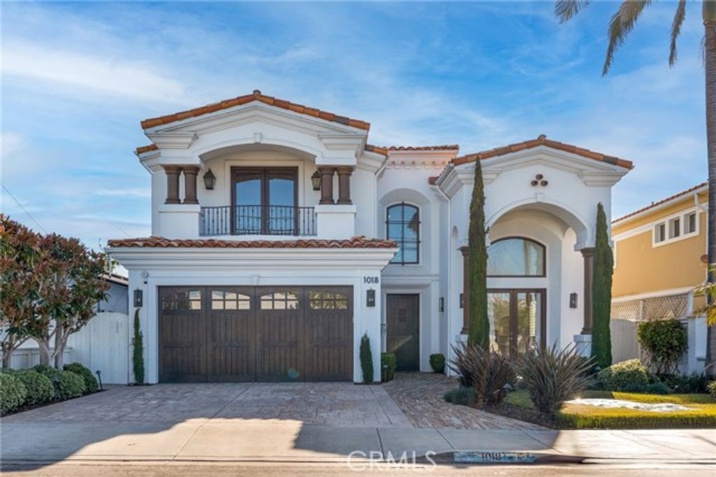1018 11th, Manhattan Beach, CA 90266