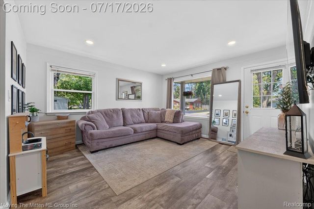 31547 Birchwood Street, Westland, MI 48186