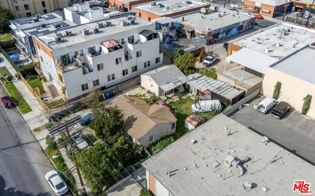 12009 Hart Street, North Hollywood (los Angeles), CA 91605