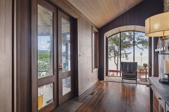 425 Old Fm 224, Coldspring, TX 77331