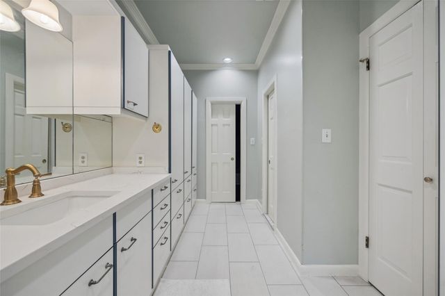 425 Old Fm 224, Coldspring, TX 77331