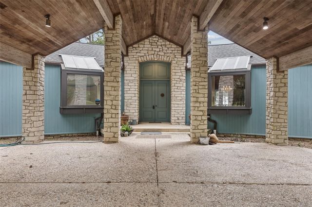 425 Old Fm 224, Coldspring, TX 77331