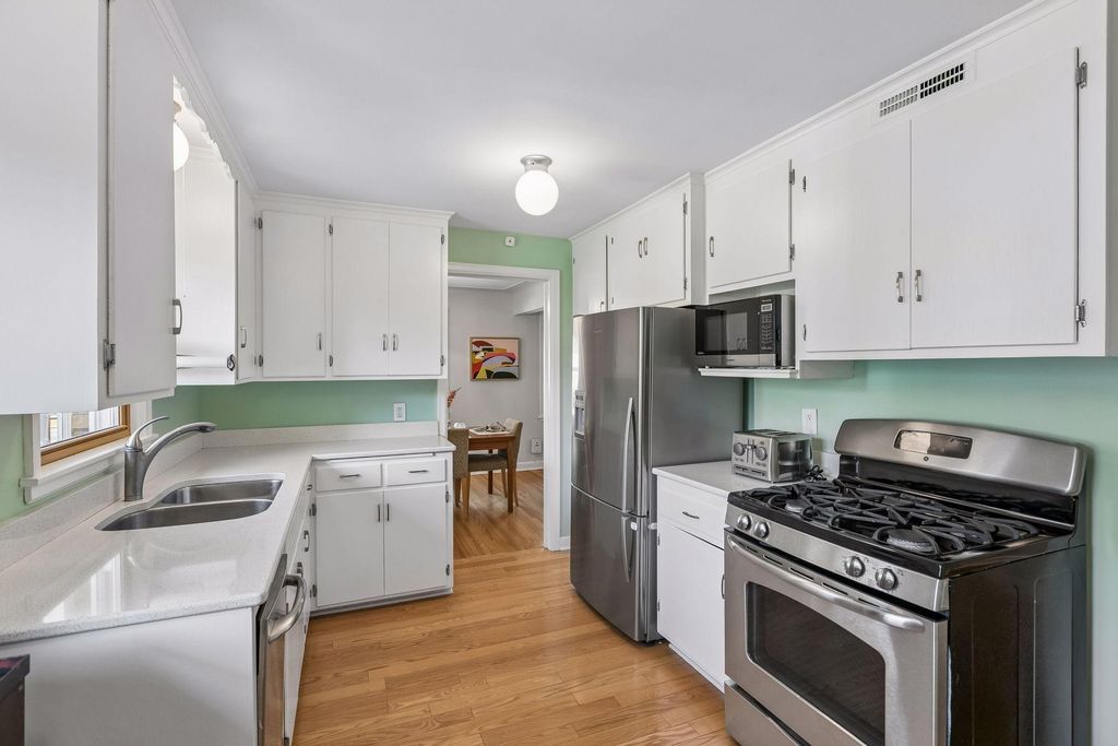 808 W 57th Street, Minneapolis, MN 55419 — photo 3