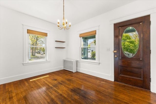 32 Bernice Ave, Brockton, MA 02301