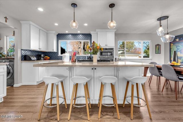 3880 Piccadilly Drive, Reno, NV 89509