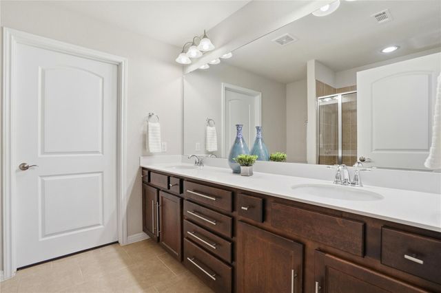 821 Hamilton LN, Georgetown, TX 78633