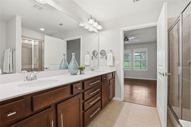 821 Hamilton LN, Georgetown, TX 78633