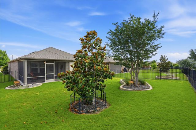 821 Hamilton LN, Georgetown, TX 78633