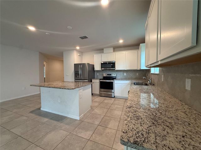 30596 THUNDERBIRD DRIVE, Wesley Chapel, FL 33545