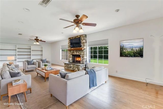 1302 E Bennett, Glendora, CA 91741