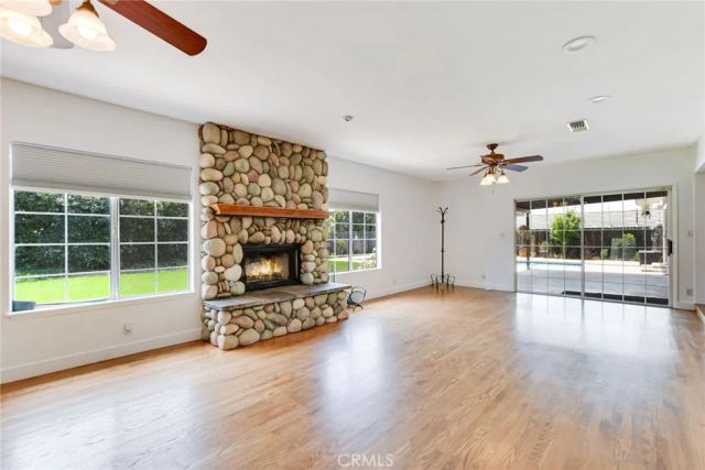 1302 E Bennett, Glendora, CA 91741