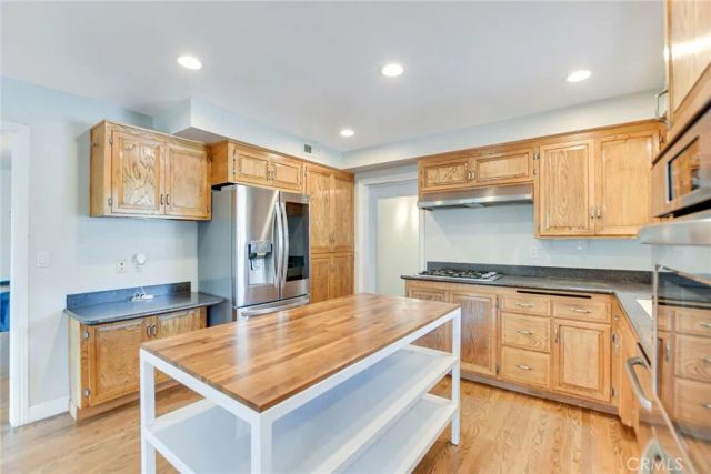 1302 E Bennett, Glendora, CA 91741