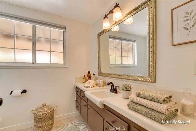 1302 E Bennett, Glendora, CA 91741