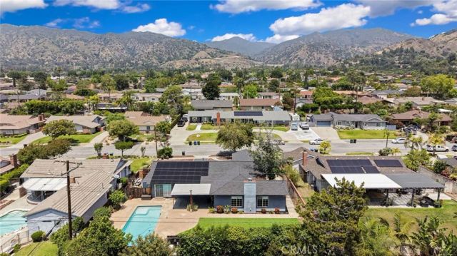 1302 E Bennett, Glendora, CA 91741
