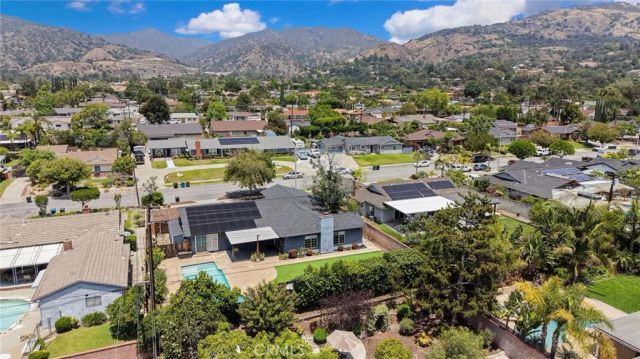 1302 E Bennett, Glendora, CA 91741