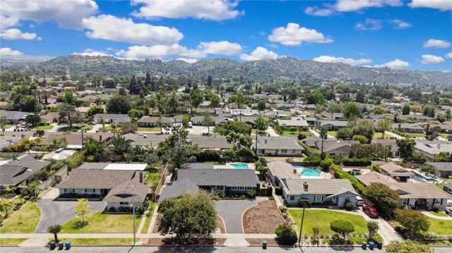 1302 E Bennett, Glendora, CA 91741