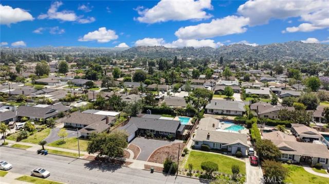 1302 E Bennett, Glendora, CA 91741