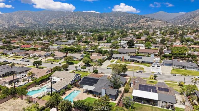 1302 E Bennett, Glendora, CA 91741