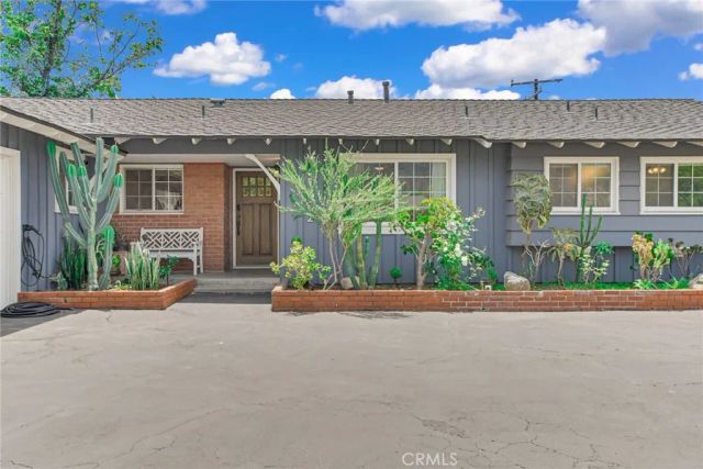 1302 E Bennett, Glendora, CA 91741
