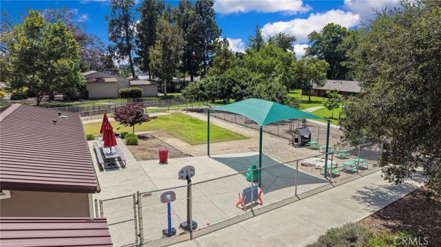 1302 E Bennett, Glendora, CA 91741