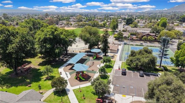 1302 E Bennett, Glendora, CA 91741