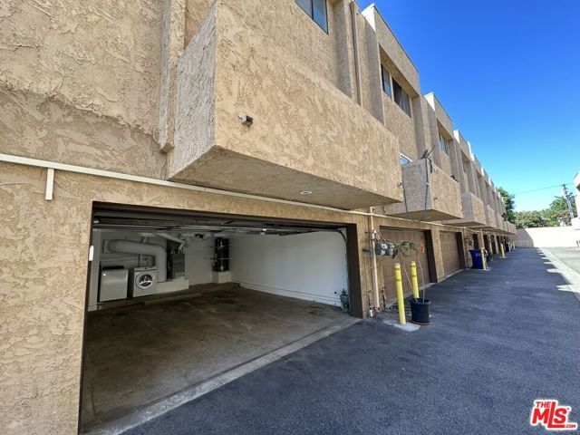 5307 Wilkinson Avenue 10, Valley Village, CA 91607