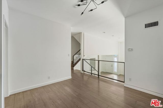 5307 Wilkinson Avenue 10, Valley Village, CA 91607