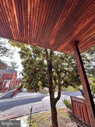 2701 13TH ST S, Arlington, VA 22204