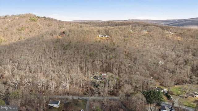 6856 HOWELLSVILLE RD, Boyce, VA 22620