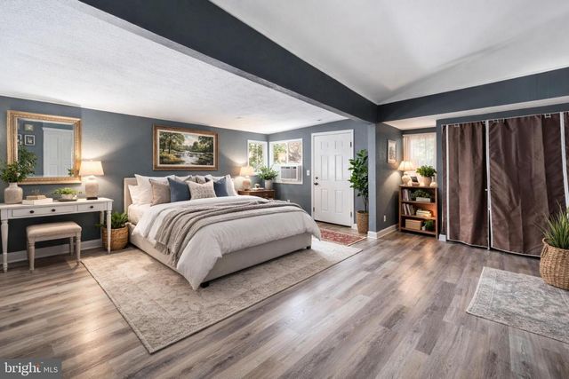 6856 HOWELLSVILLE RD, Boyce, VA 22620